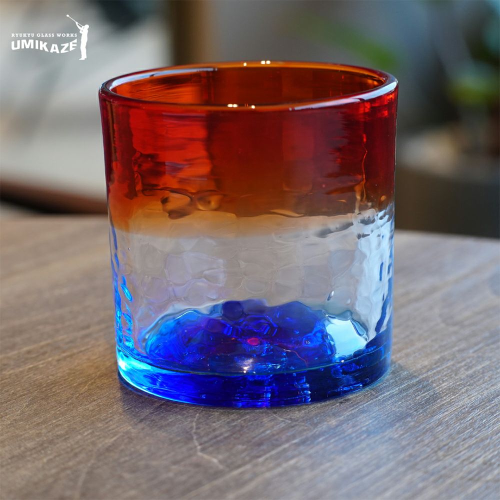 RYUKYU GLASS WORKS海風】残波の夕日グラス青（ロック） | ロカルコストア